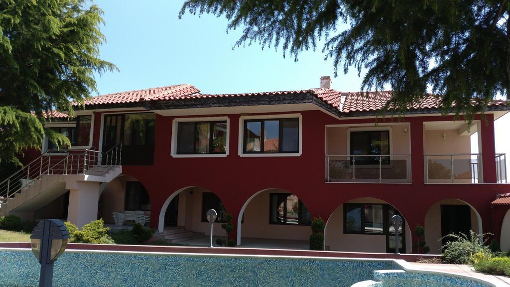 The Red House Hotel Kosharitsa Luaran gambar