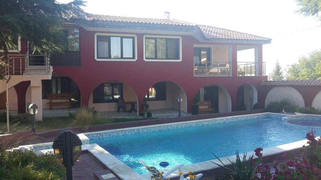The Red House Hotel Kosharitsa Luaran gambar